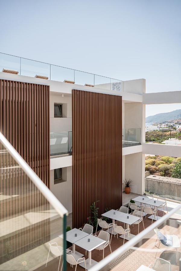 Romantica Hotel Apartments Agia Pelagia  Exteriör bild